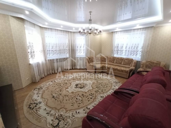 
  Продается 3-комн. квартира, 94.6 м², Замковая ул
. Фото 4.