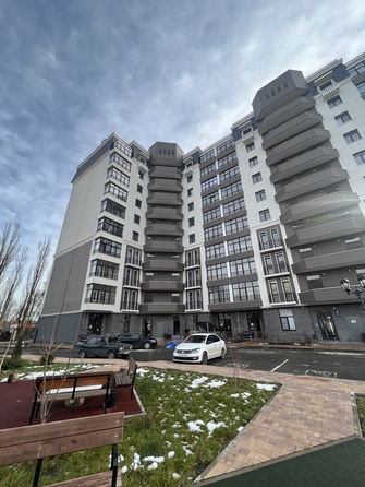 
  Продается 1-комн. квартира, 58 м², Крайнего ул, д. 74
. Фото 2.