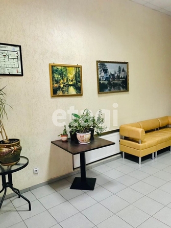 
  Продается торговая площадь, 1221.6 м², Лазо ул, д. 127
. Фото 5.