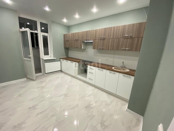 
  Продается 2-комн. квартира, 63 м², Чапаева ул, д. 4а/1
. Фото 1.