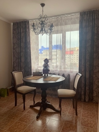 
  Продается 4-комн. квартира, 98 м², 45 Параллель ул, д. 22
. Фото 4.