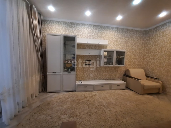 
  Продается 1-комн. квартира, 44 м², Спартака ул, д. 2
. Фото 3.