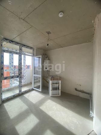 
  Продается 1-комн. квартира, 42 м², Прекрасная ул, д. 21
. Фото 2.