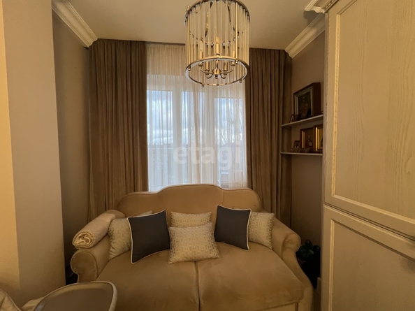 
  Продается 2-комн. квартира, 65.9 м², Спартака ул, д. 2
. Фото 5.