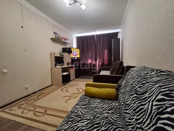 
  Продается 1-комн. квартира, 37 м², Ленина ул, д. 206/5
. Фото 2.