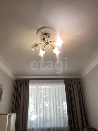 
  Продается 2-комн. квартира, 41.2 м², Короленко ул, д. 3
. Фото 5.