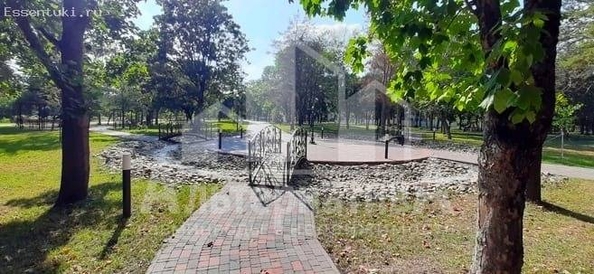 
  Продается 1-комн. квартира, 45.7 м², Октябрьская ул
. Фото 4.