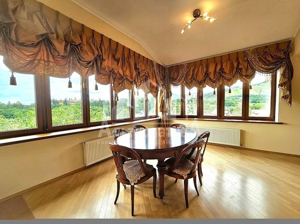 
  Продается 3-комн. квартира, 166.6 м², Территориальная ул
. Фото 8.