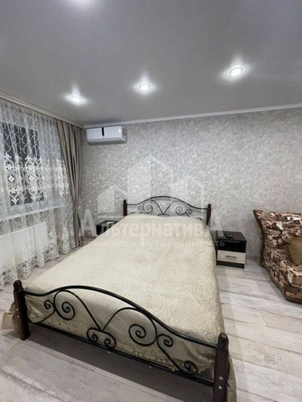 
  Продается 1-комн. квартира, 43 м², Булгакова ул
. Фото 5.