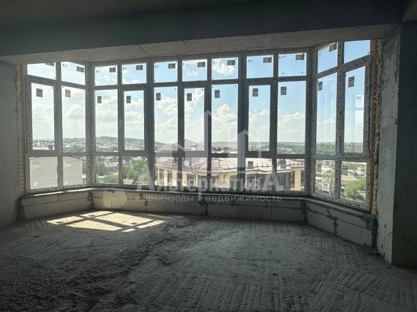 
  Продается 2-комн. квартира, 70 м², Октябрьская ул
. Фото 1.