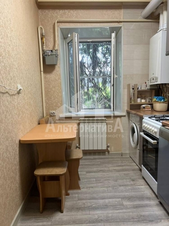 
  Продается 2-комн. квартира, 36 м², 8 Марта ул
. Фото 6.