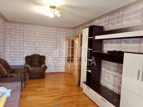 
  Продается 3-комн. квартира, 67.5 м², Кочубея ул
. Фото 4.