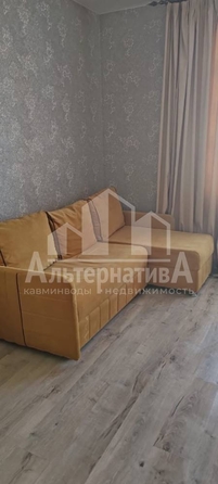 
  Продается 1-комн. квартира, 38 м², Очаровательная ул
. Фото 4.