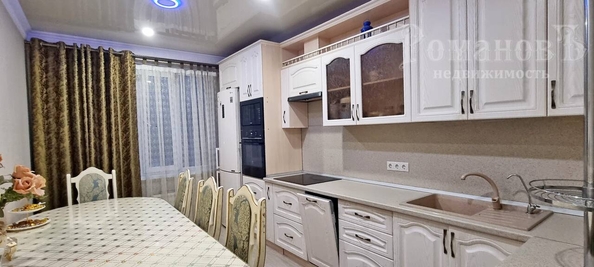 
  Продается 3-комн. квартира, 79.7 м², Пирогова ул, д. 72
. Фото 20.