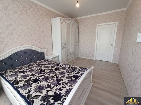 
  Продается 3-комн. квартира, 70 м², Окопная ул
. Фото 8.