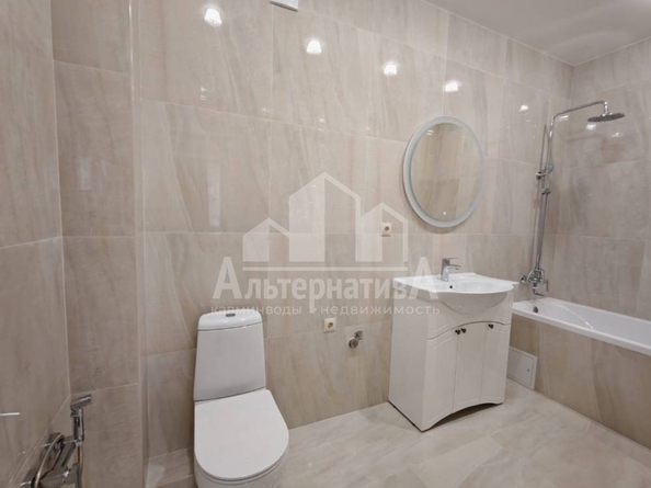 
  Продается 2-комн. квартира, 61.7 м², Никольская ул
. Фото 2.