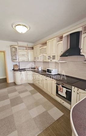 
  Продается 2-комн. квартира, 98 м², Кирова ул
. Фото 2.