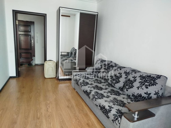 
  Сдается 2-комн. квартира, 62 м², Азербайджанская ул
. Фото 4.