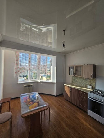 
  Сдается 2-комн. квартира, 62 м², Азербайджанская ул
. Фото 2.