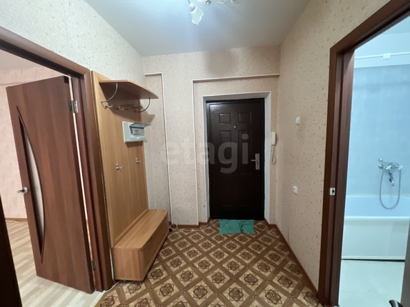 
  Продается 1-комн. квартира, 38.7 м², Родосская ул, д. 7
. Фото 10.