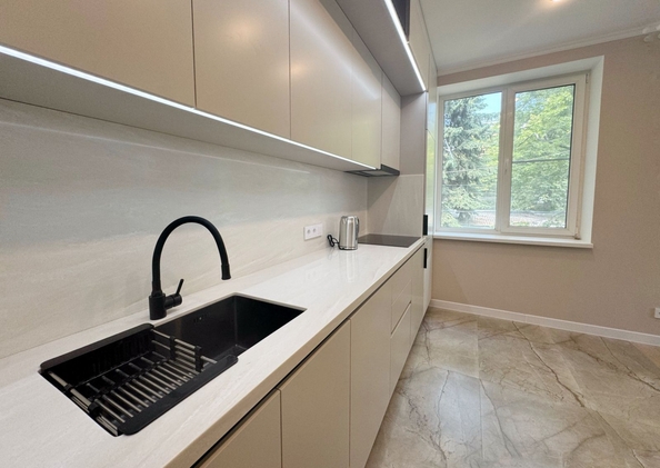 
  Продается 2-комн. квартира, 65 м², Кирова пр-кт, д. 71
. Фото 3.