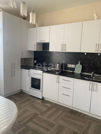 
  Продается 1-комн. квартира, 42 м², Тухачевского ул, д. 25/2
. Фото 1.