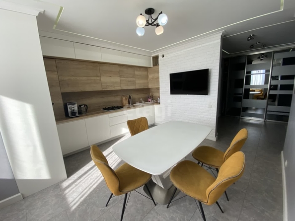 
  Продается 2-комн. квартира, 70 м², Пирогова ул, д. 5а к1
. Фото 3.