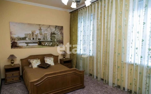 
  Продается дом, 249 м², Ставрополь
. Фото 2.