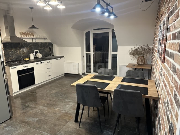 
  Сдается 2-комн. квартира, 82 м², Советская ул, д. 4
. Фото 9.