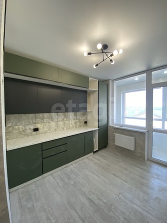 
  Продается 1-комн. квартира, 40 м², 45 Параллель ул, д. 83
. Фото 1.