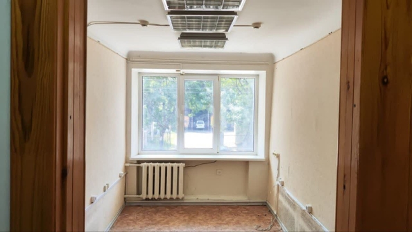 
  Сдается офис, 215 м², Доваторцев ул, д. 27
. Фото 12.