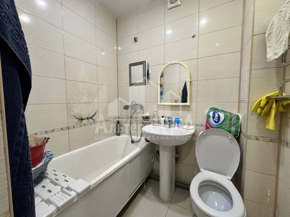 
  Продается 2-комн. квартира, 41 м², Островского ул
. Фото 12.