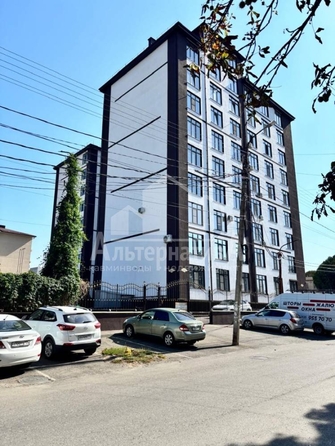 
  Продается 1-комн. квартира, 43.7 м², Замковая ул
. Фото 1.