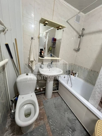 
  Продается 1-комн. квартира, 36.7 м², Андрея Губина ул
. Фото 10.