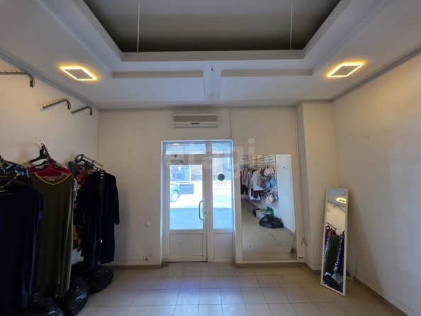 
  Сдается торговая площадь, 36.7 м², Ленина ул, д. 308
. Фото 2.