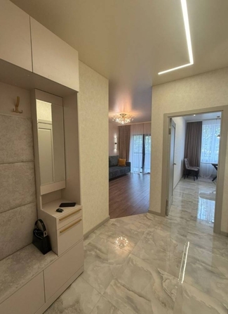 
  Продается 1-комн. квартира, 47 м², Замковая ул
. Фото 6.
