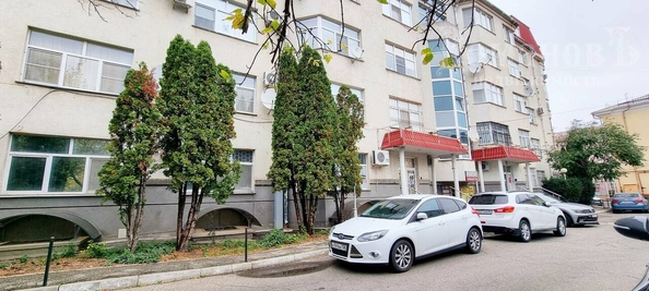 
  Сдается универсальное помещение, 488.2 м², Маршала Жукова ул, д. 23
. Фото 28.