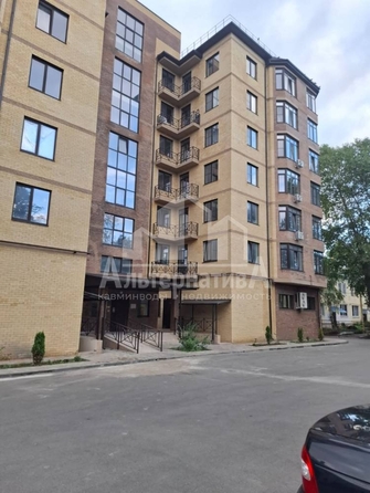 
  Продается 1-комн. квартира, 37 м², Патриса Лумумбы ул
. Фото 17.