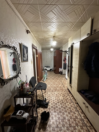 
  Продается 4-комн. квартира, 99 м², Кочубея ул, д. 17
. Фото 8.