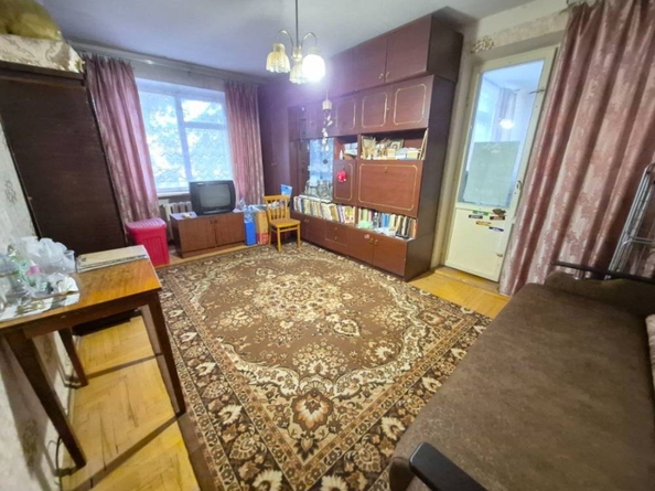
  Продается 2-комн. квартира, 39 м², Андрея Губина ул
. Фото 2.