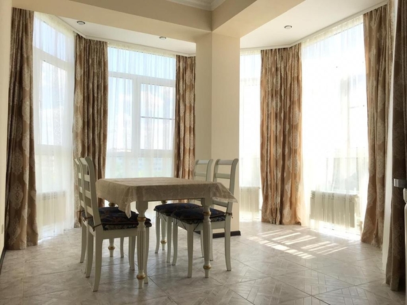 
  Сдается 3-комн. квартира, 113 м², Первомайский пер, д. 18
. Фото 5.