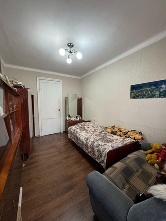 
  Продается 3-комн. квартира, 70 м², 40 лет Октября пр-кт, д. 16
. Фото 9.