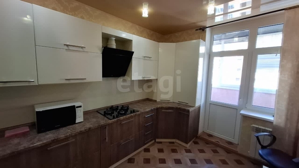 
  Продается 2-комн. квартира, 59 м², Тухачевского ул, д. 28/3
. Фото 5.
