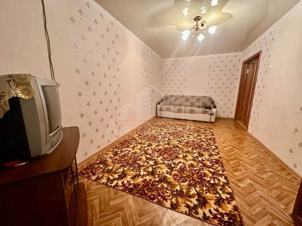 
  Продается 3-комн. квартира, 65 м², Патриса Лумумбы ул
. Фото 2.