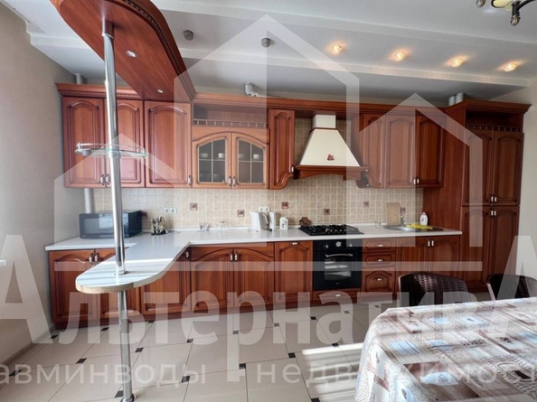 
  Продается 4-комн. квартира, 140 м², Островского ул
. Фото 10.