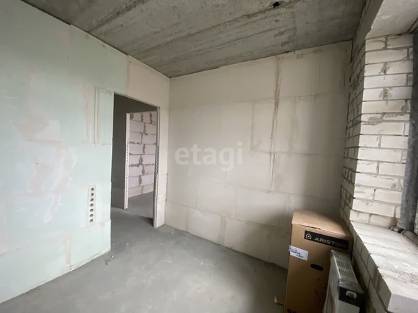 
  Продается 1-комн. квартира, 35 м², Пригородная ул, д. 251ак4
. Фото 6.