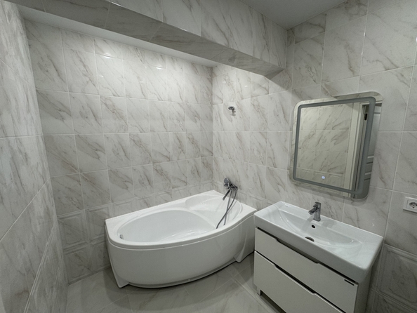 
  Сдается 2-комн. квартира, 100 м², 295 Стрелковой Дивизии ул, д. 21
. Фото 8.