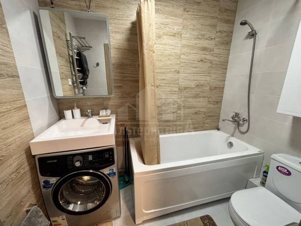 
  Продается 1-комн. квартира, 35 м², Шаляпина ул
. Фото 14.