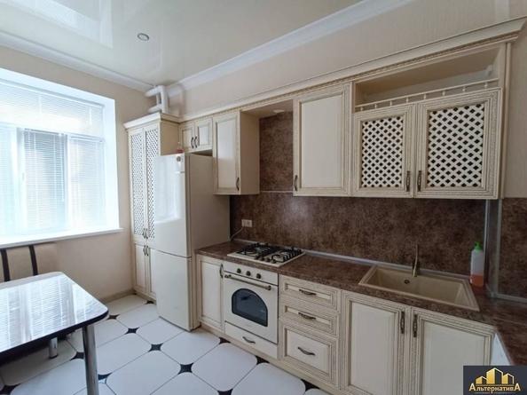 
  Продается 2-комн. квартира, 62 м², Толбухина ул
. Фото 2.