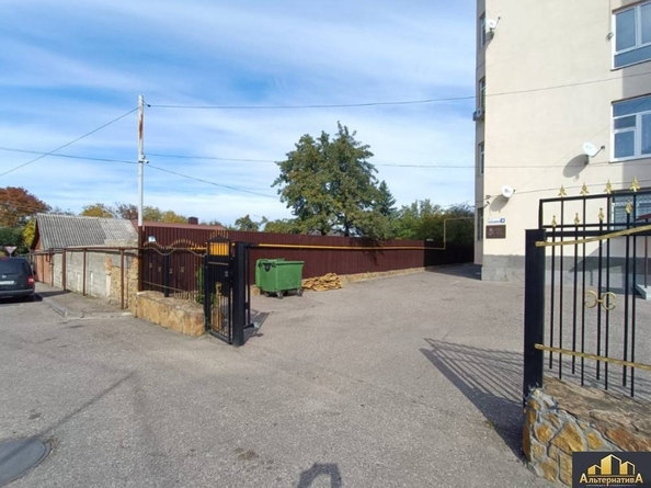 
  Продается 2-комн. квартира, 62 м², Толбухина ул
. Фото 12.